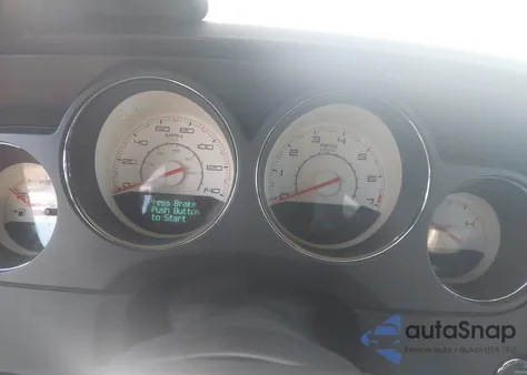 2014 Dodge Challenger Rallye Redline z USA, uszkodzony, nr VIN 2C3CDYAG6EH185383